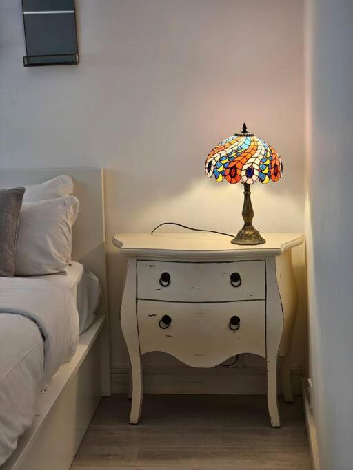 Apartamento Peaceful And Elegant Londres Exterior foto