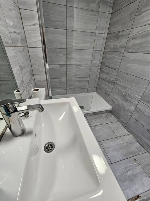Apartamento Peaceful And Elegant Londres Exterior foto